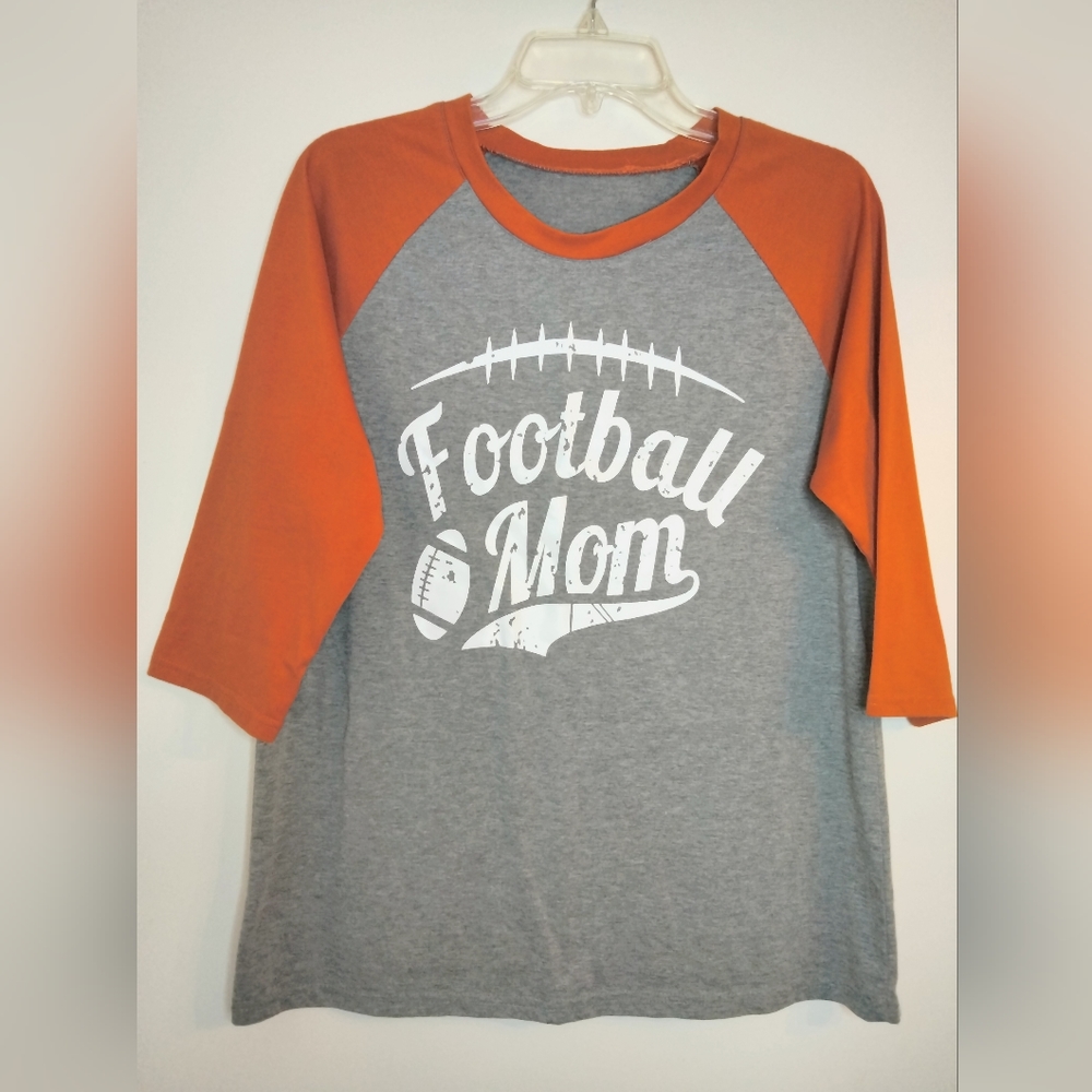Football Mom (Size M) Orange & Gray Colorblock 3/4 Sleeves Graphic T-shirt